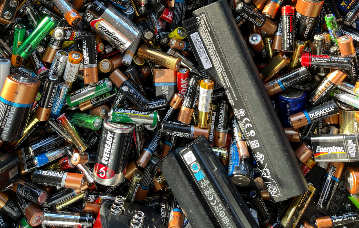 niebezpieczne odpady baterii.png